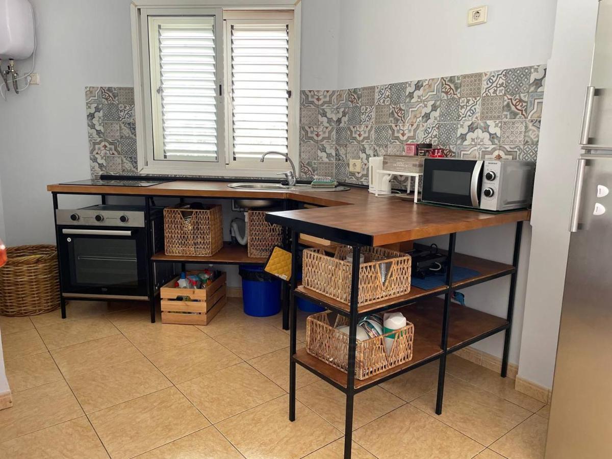 Amber House Apartment อารีนากา ภายนอก รูปภาพ