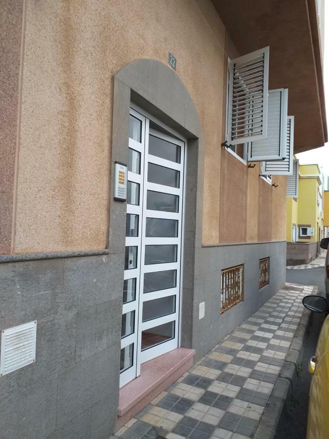 Amber House Apartment อารีนากา ภายนอก รูปภาพ